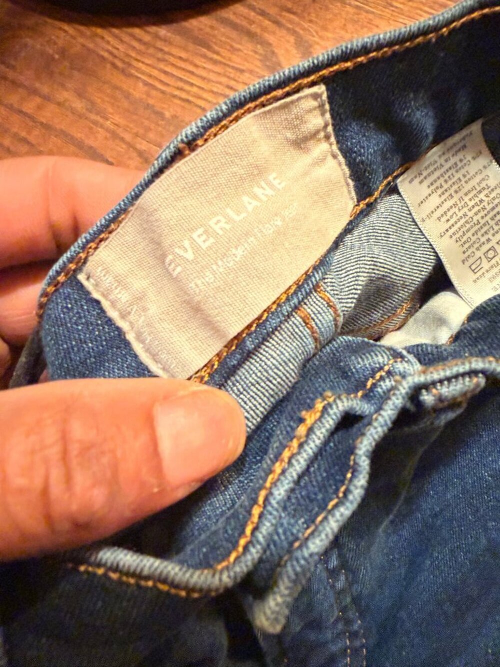 Everlane "The Modern Flare" Blue Jeans || Size XS - Picture 3 of 4